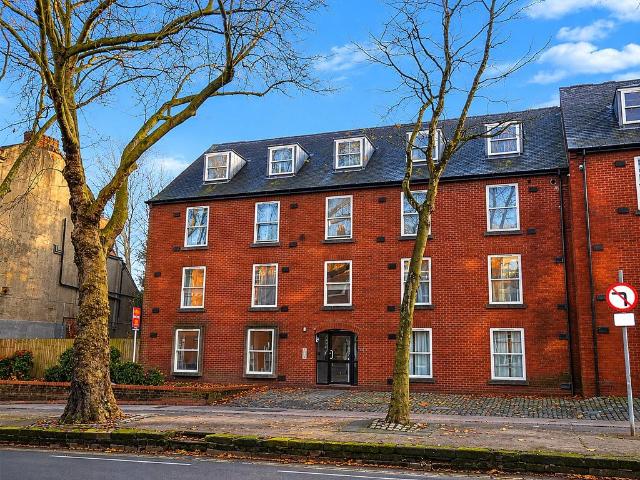 Flat for sale in New Normanton, East Midlands