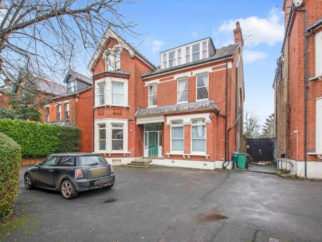 Flat for sale in Brondesbury, Isle Of Man