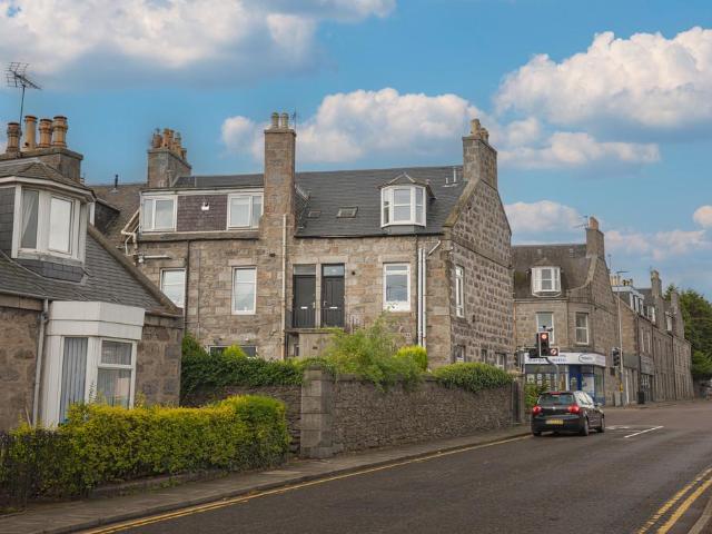 Flat for sale in Ballindoch, Scotland