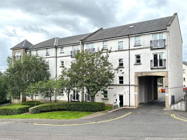 Flat for sale in Abbey Parks, Dunfermline