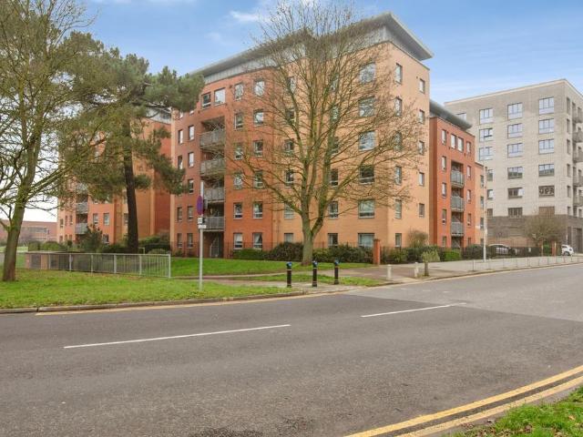 Flat for sale in Old Town, Shephall