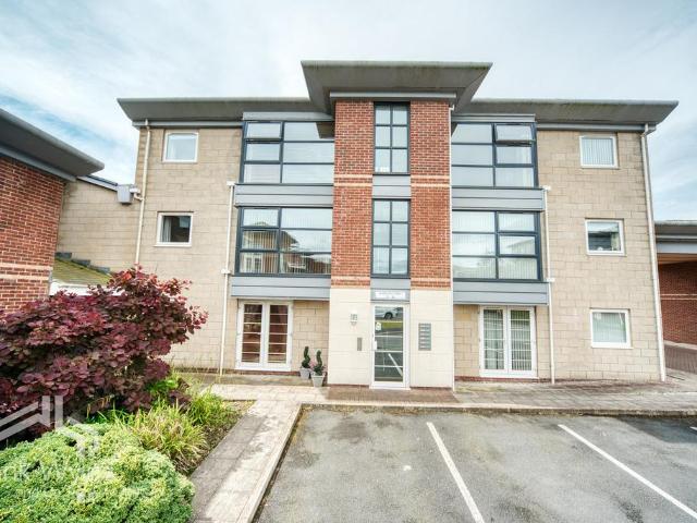 Flat for sale in Fairhaven, Lytham