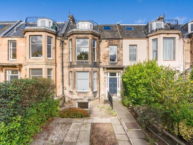 Flat for sale in Merchiston, Scotland