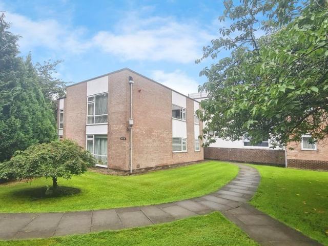 Flat for sale in Georgia, Greater Manchester
