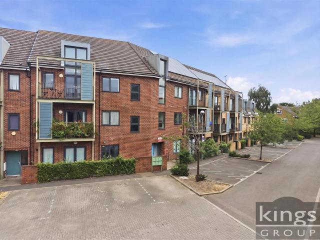 Flat for sale in Greater London
