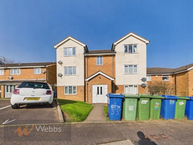 Flat for sale in Heath Hayes and Wimblebury, Chadsmoor