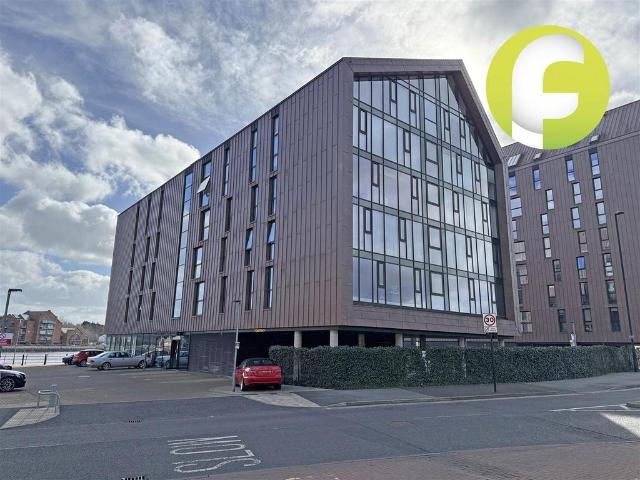 Flat for sale in Chirton, North Shields