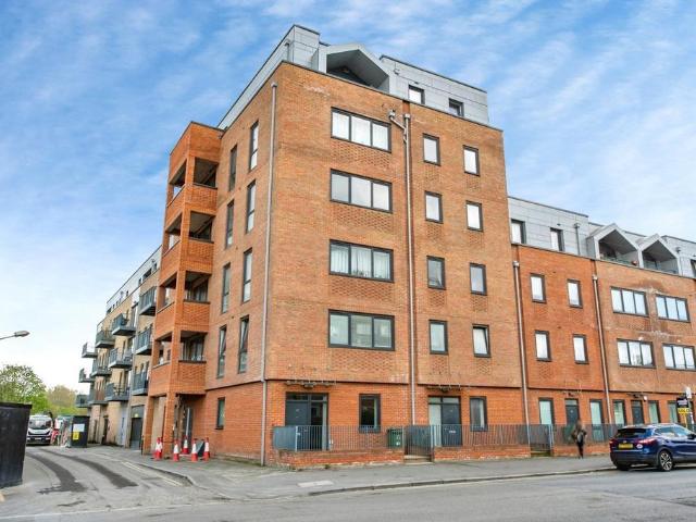 Flat for sale in Brooklands, Monks Orchard