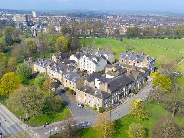 Flat for sale in High Harrogate, Harrogate