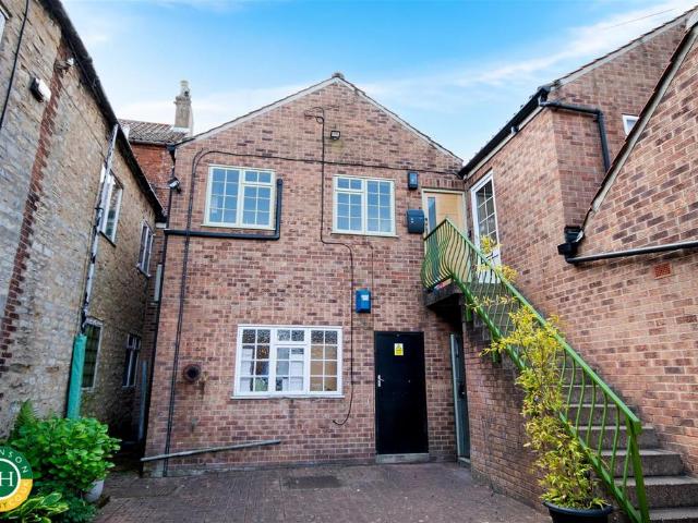 Flat for sale in Tickhill, South Yorkshire