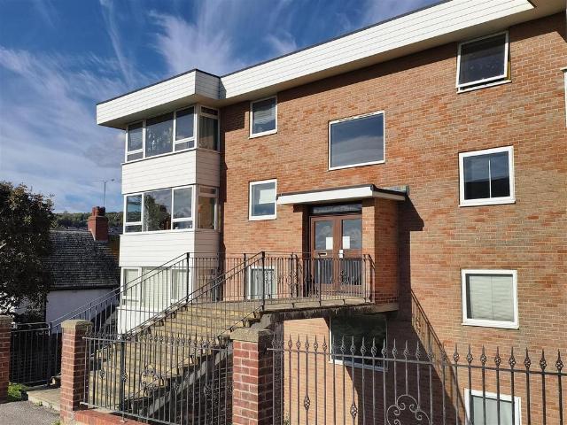 Flat for sale in Brighton Marina Village, Brighton
