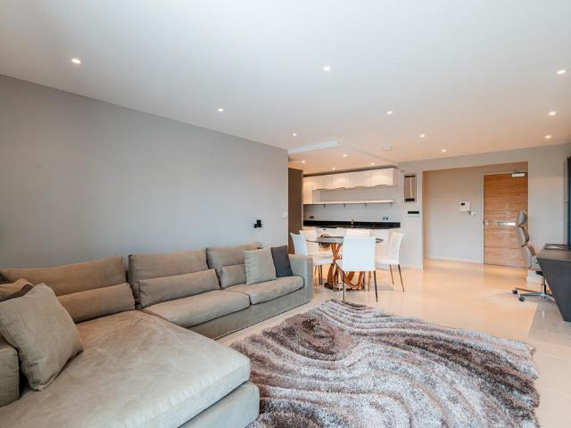 Flat for sale in Charlotteville, Guildford