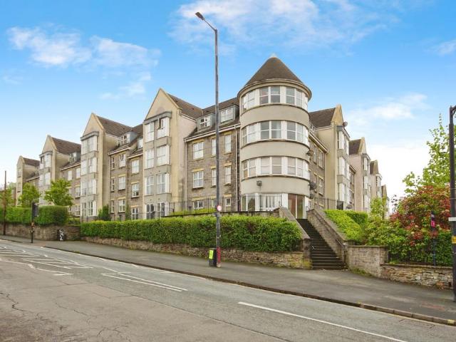 Flat for sale in Greenbank, Feckenham
