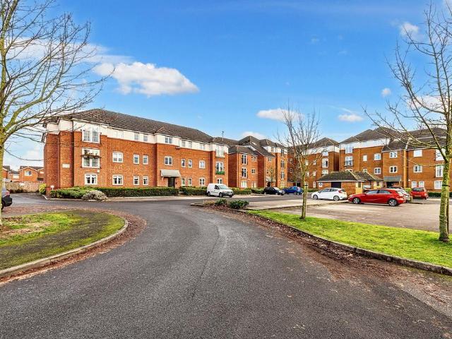 Flat for sale in Ditton, Widnes