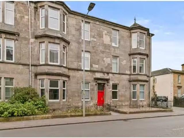 Apartment for sale in Dumbarton