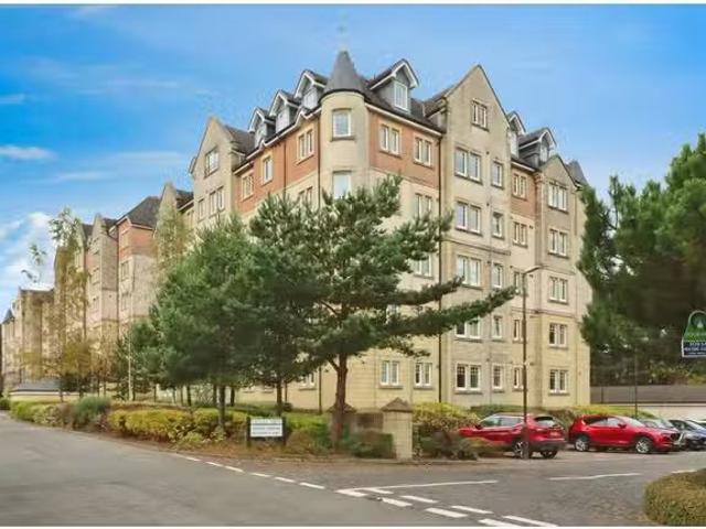 Apartment for sale in Livingston