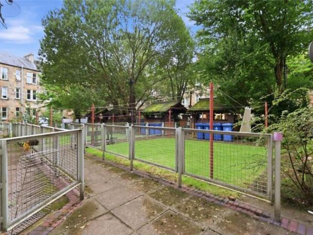 Flat for sale in Glasgow, Glasgow City