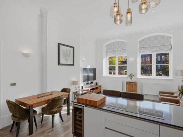 Flat for sale in Dowanhill, Glasgow