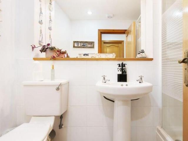 Flat for sale in North Leith, City of Edinburgh