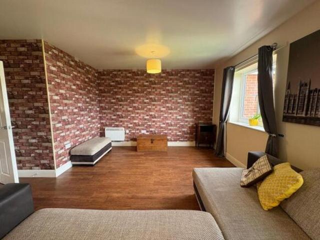 Flat for sale in East Bank, Norfolk