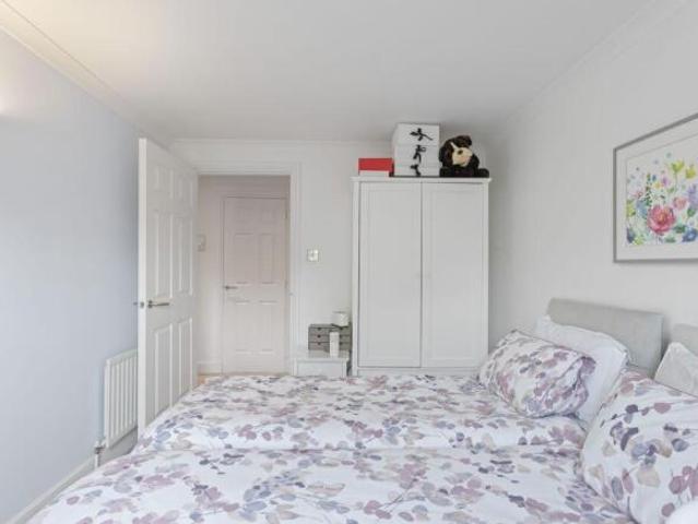 Flat for sale in Old Town, Scotland