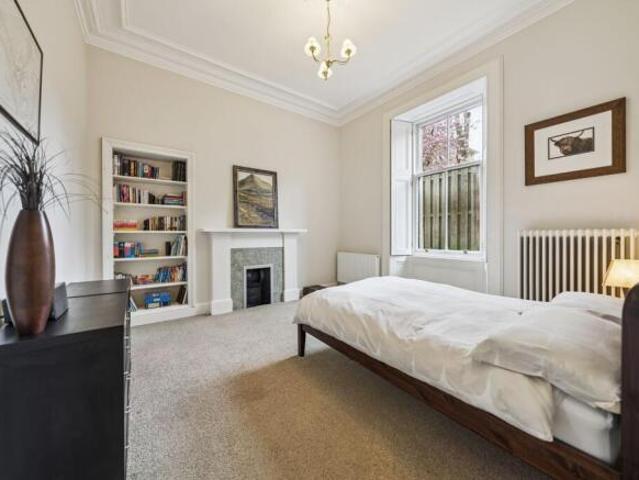 House for sale in Ibroxholm, Pollokshields