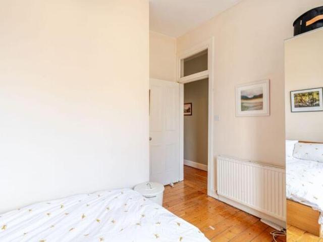 Flat for sale in Bruntsfield, Scotland