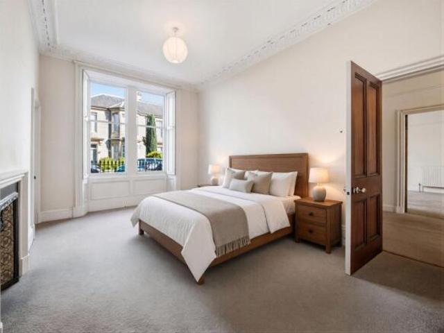 Flat for sale in Mayfield, Newington