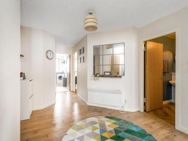 Flat for sale in Meadowbank, City of Edinburgh