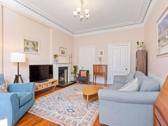 Flat for sale in Gorgie/Dalry, Scotland
