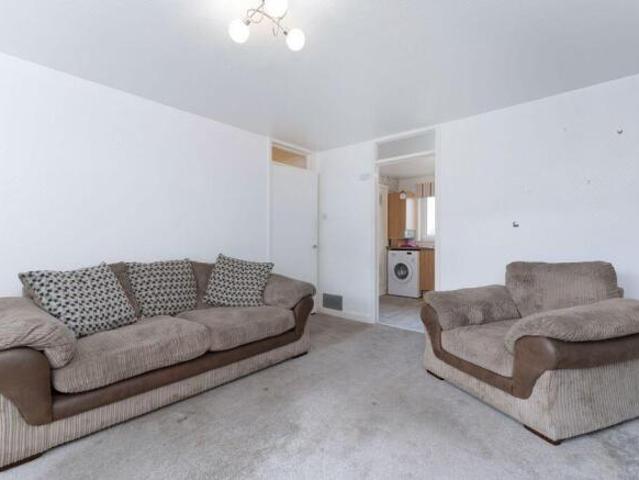 Flat for sale in Sighthill, Scotland