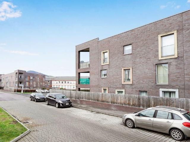 Flat for sale in Craigmillar, Scotland