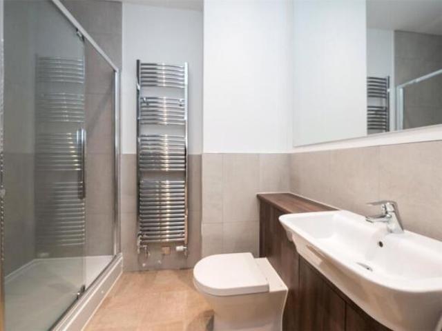 Flat for sale in Canonmills, Scotland