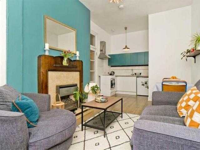 Flat for sale in Bruntsfield, City of Edinburgh