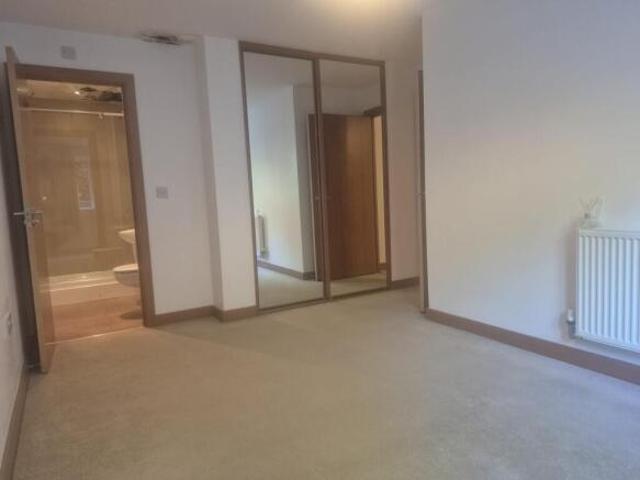 Flat for sale in Midway, Kent
