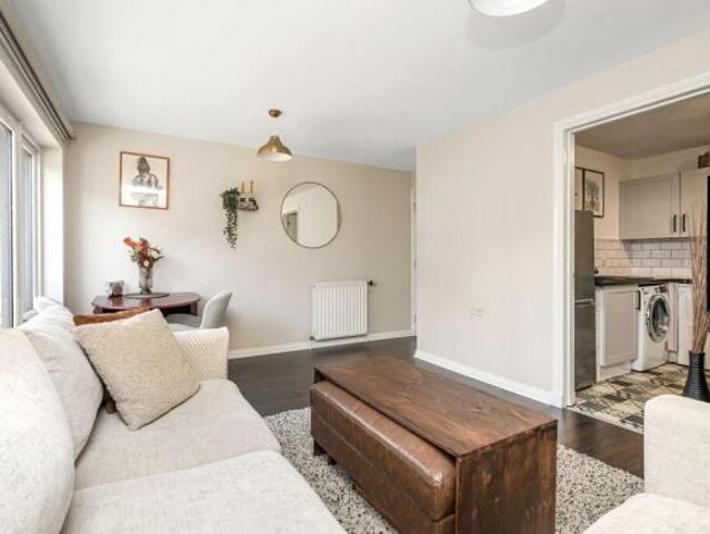 Flat for sale in Old Town, Scotland