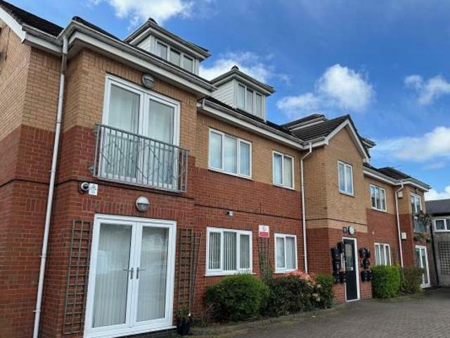 House for sale in Lyons, Greater London