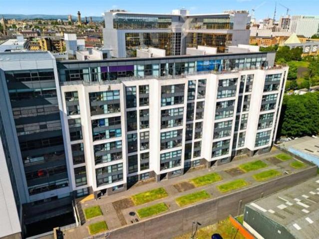 Flat for sale in Glasgow, Glasgow City