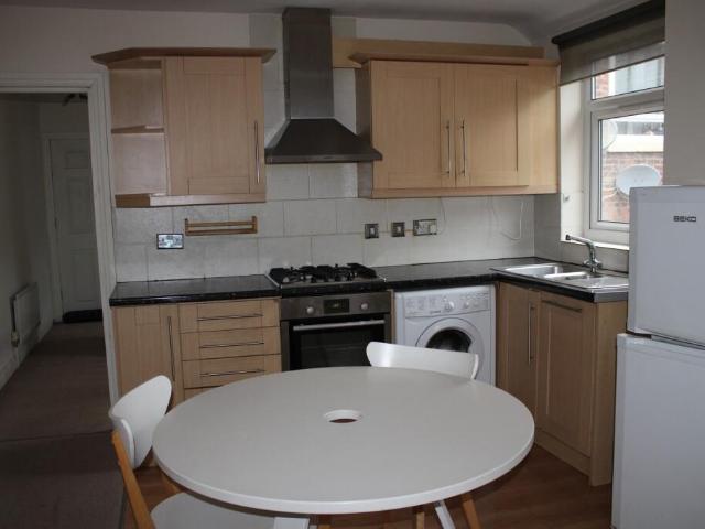 Flat for sale in Whalley Range, Manchester