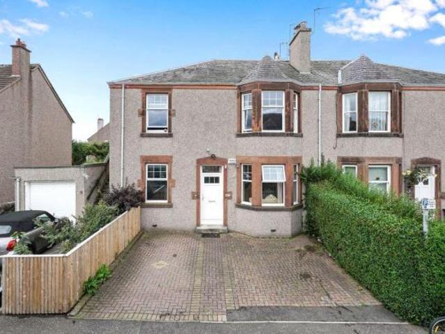 Flat for sale in Comely Bank, Scotland