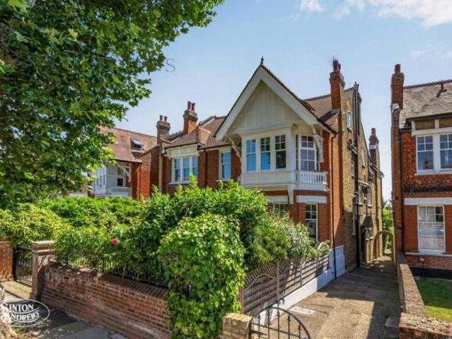 Flat for sale in Greater London