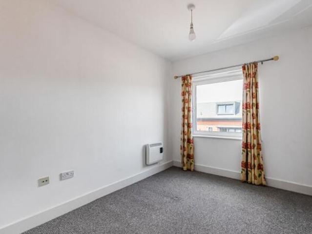 Flat for sale in Five Acres, Hertfordshire