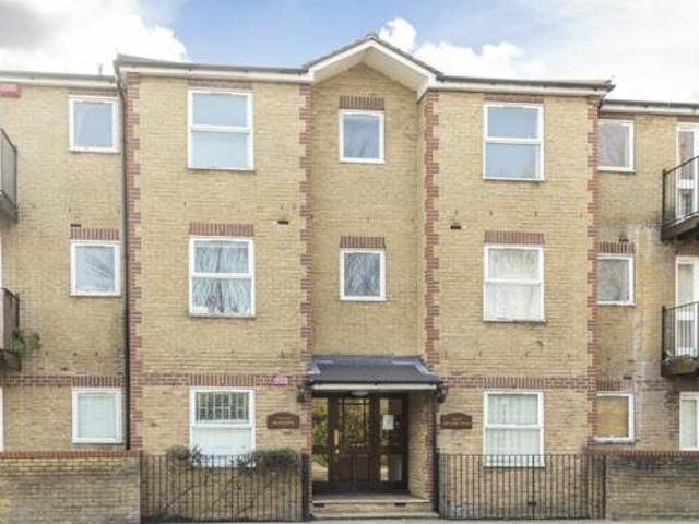 House for sale in Lyons, Greater London