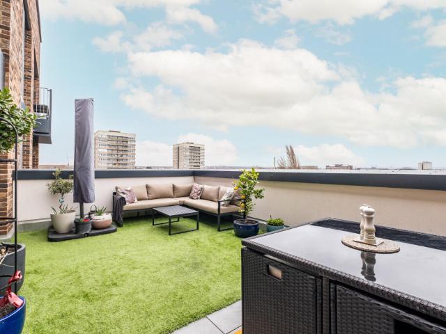 Flat for sale in Cat Hill