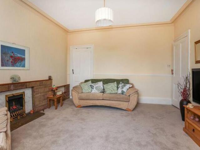 Flat for sale in Portobello, Scotland