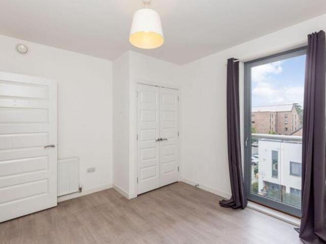 Flat for sale in Gracemount, Scotland