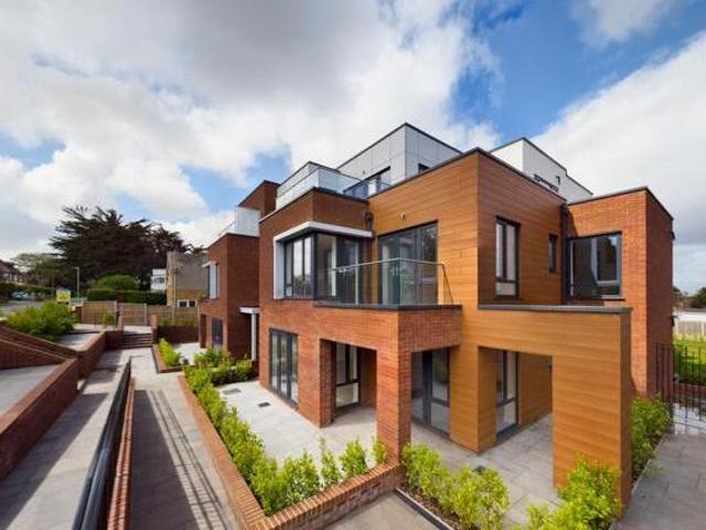 House for sale in Acol, Kent