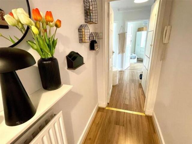 Flat for sale in Bailrigg, Bare