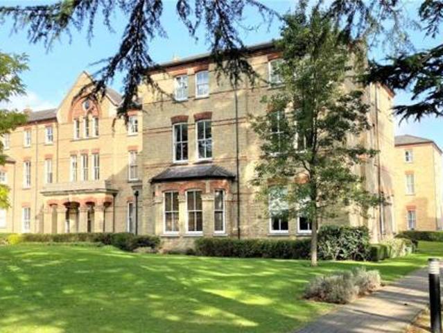 House for sale in North Watford, Hertfordshire