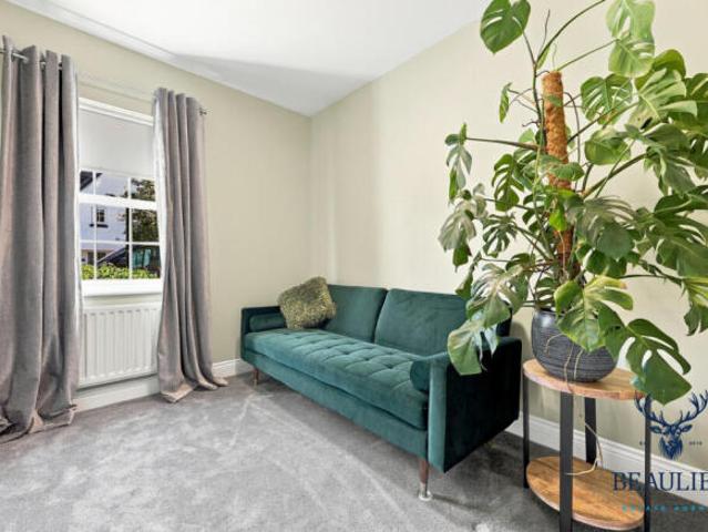 Flat for sale in Chelmsford, Essex